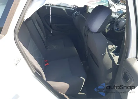 2015 Ford Fiesta S z USA, uszkodzony, nr VIN 3FADP4TJ8FM122710